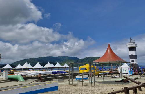 SALA LIVING NA QUADRA DA PRAIA - Foto 15