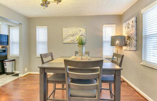 Walk to Main Street Charming Bellevue Home - Foto 7