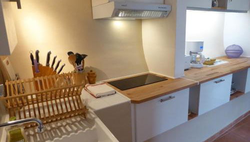 Bas de villa jardin plein sud proche mer clim-Wifi - Foto 5, stove