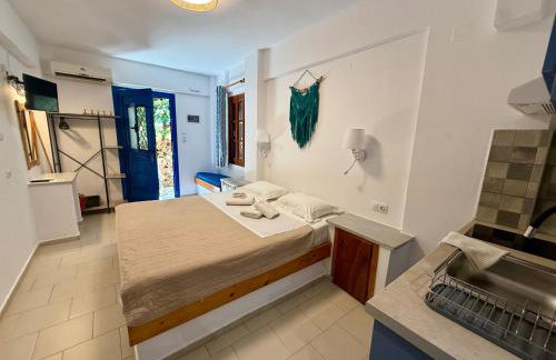 Jimmy's Place - Photo 16