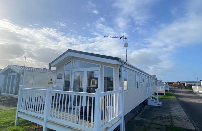 Lovely 3-bed Lodge in Towyn Near Rhyl - Foto 15