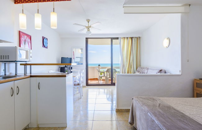 Eurhostal - Seaview - Photo 9