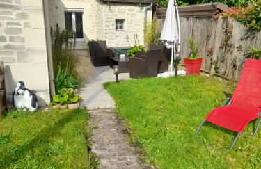 Maison à 20 min de Paris et liaison CDG (transports à 5 min à pied) - Foto 1