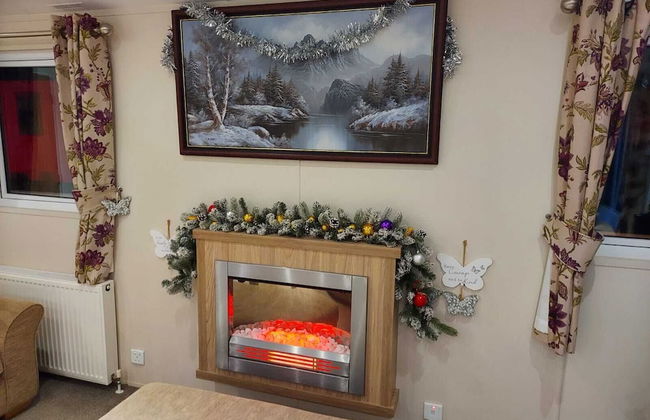 Superb Detached Lodge Located on Skipsea Sands - Photo 25