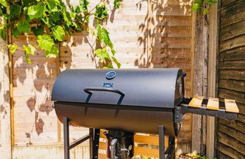 Luxury Ocean Playroom SEA SALT CHALET - Photo 35