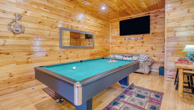 Bear Cove by Avantstay Hot Tub + Pool Table! - Foto 4, Interior