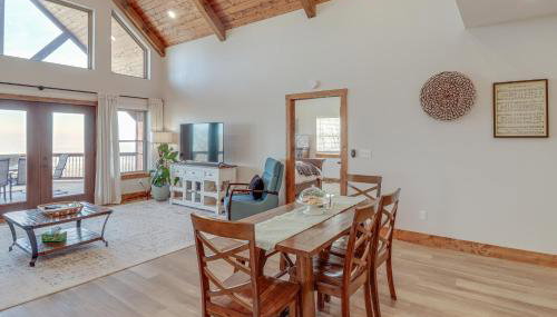 Spacious Harrison Vacation Rental with Deck and Views! - Foto 5