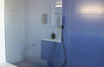 Vivenda Geminada com piscina a 10 minutos a pé da praia, by QoZzy - Foto 23