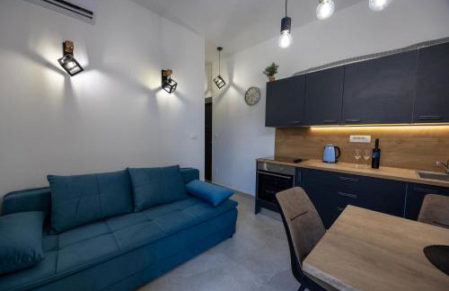 Stylish Apartment with balcony in quiet Area near Old Town & Beach - Photo 23