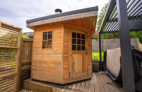 Rosemary Lodge 2BR with Hot Tub near Black Mountain - Foto 7