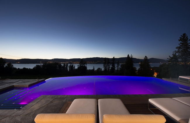 Lakeview Luxury Home in Vineyard w Infinity Pool hot tub - Photo 80