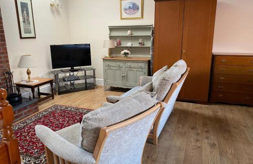 Oldcotes Studio - Photo 6