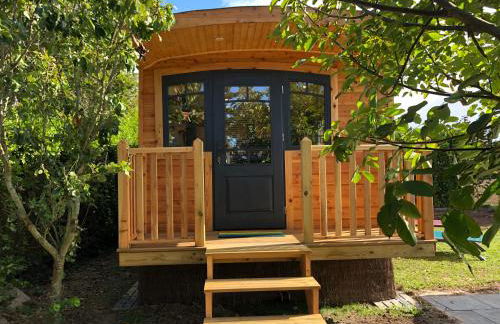 Roulotte Gîtes O bien-être massage Spa Séjour bien-être en hébergement insolite roulotte Karantez ou en gîtes Melon ou Yock à 800 m des plages - Foto 69