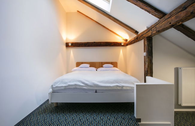 Apartments At The Blue Duckling - Photo 7