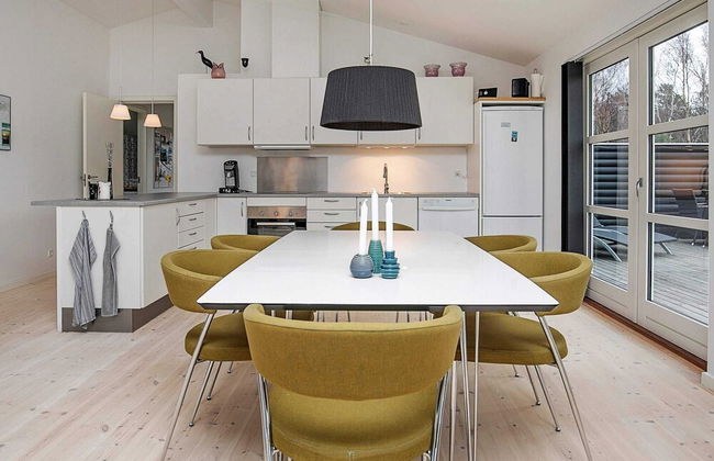 6 Person Holiday Home in Laeso - Foto 11