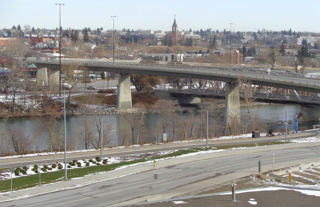 Regal Suites - Riverfront - Photo 25