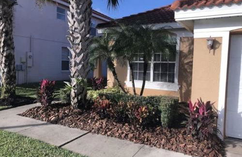 4bd Villa with Solar Heated Pool Near Disney No resort Fee home - Foto 13