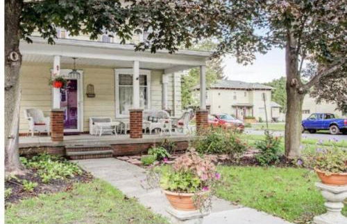 Great Location! Colleges! Hiking! Ithaca Commons! - Foto 6