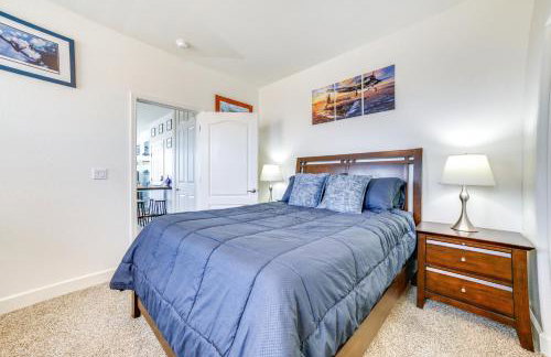 WWII Aviation-Themed Apt in Sparks Near Parks! - Foto 15