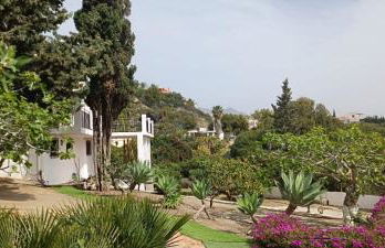 La Torrecica, con carácter andaluz y magníficas vistas al mar y Sierra Nevada - Photo 40