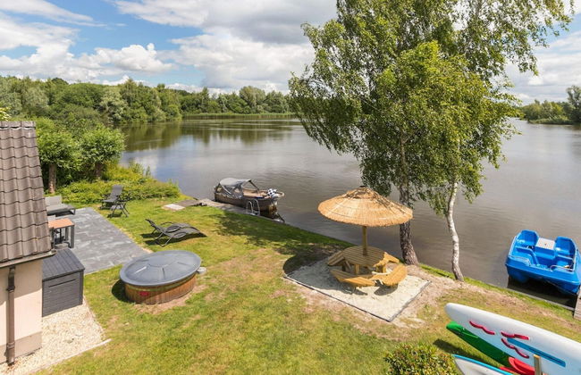 Family House With Wellness - Photo 29