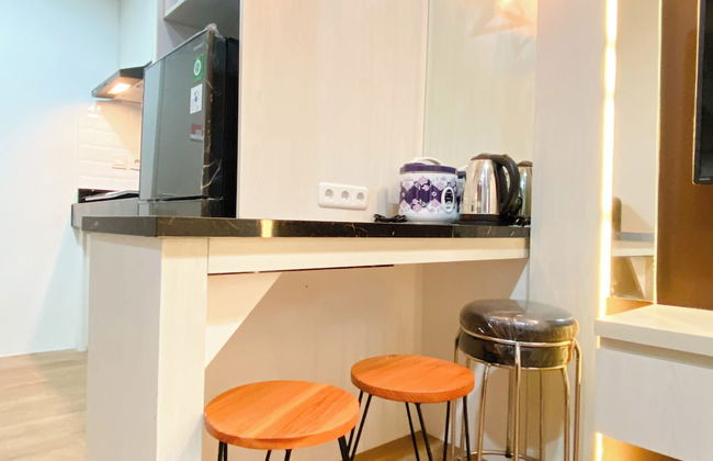 Cozy And Homey Studio At Vasanta Innopark Apartment - Photo 11