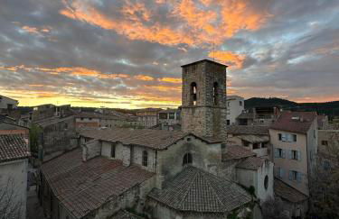 Appartement deux chambres centre historique avec ascenseur et garage - Foto 2