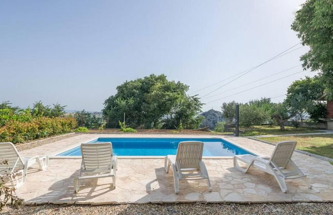 Charming Retreat Holiday Home Mravince With Pool - Foto 16