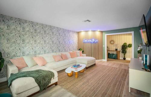 Heated Pool Mini Golf Game Room Fire Pit - Foto 9