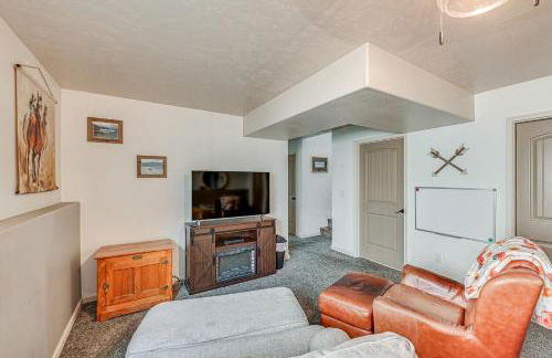 Walk to Downtown Family-Friendly Cody Home! - Foto 2