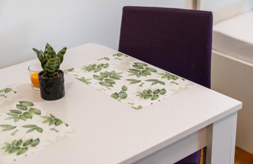 Zagreb 113 - Bedroom - New - Apartment - Parking - Flexible Keybox Entry - Modern - Monthly Rent - WiFi - Foto 23