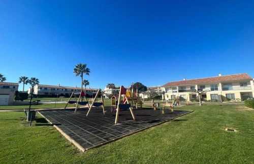 Dúplex rodeado de campos de golf y vistas al mar - Foto 22