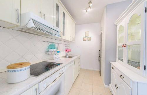 Comfortable and Stylish Apartment - Foto 9