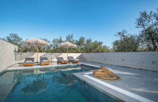 Camelia Luxury Suites - Private Pool & Jaccuzi - Foto 1