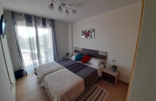 Piso de lujo THE HAPPY PLACE - descansar y trabajar en Golf Panoramica para 4 pers - internet fibra GRATIS - Foto 7