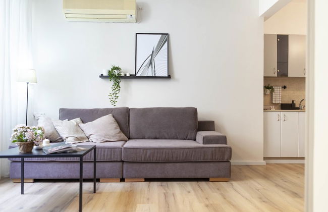 Pastoral at the heart of Rothchild Blv. - Foto 14