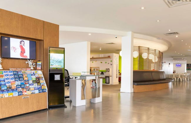 Entire Studio With Free Shuttle to Disney - Foto 22