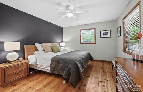 MCM Lakehouse - Direct Lake Access - Sleeps 8 - Foto 3