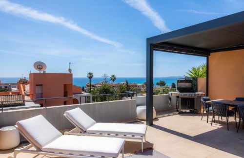 Tolles, neu möbliertes Penhouse mit großem Pool - Foto 7