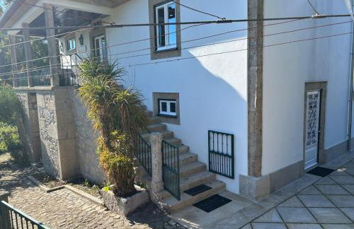 Swimming Pool Bedroom at Casa dos Macieis, Camino Santiago direct access & Optional Agritourism - Foto 23
