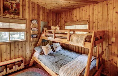 Near All-Season Trails Lakefront Crosby Getaway! - Foto 14