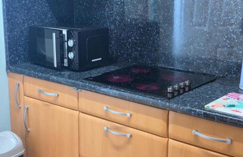 A-N-G Apartments - Parking EV 22kW by the Beach, Canoe Lake & South Parade Pier - Foto 28