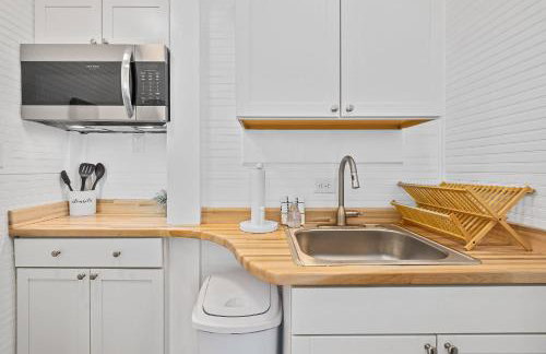 Old Mission Guest Suite - Charming Apartment, 15 Min Walk to Downtown! - Foto 9