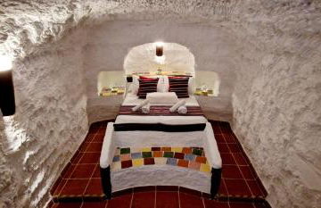 Casa CUEVA CASCAMORRAS "Capricho Andaluz" - Photo 1