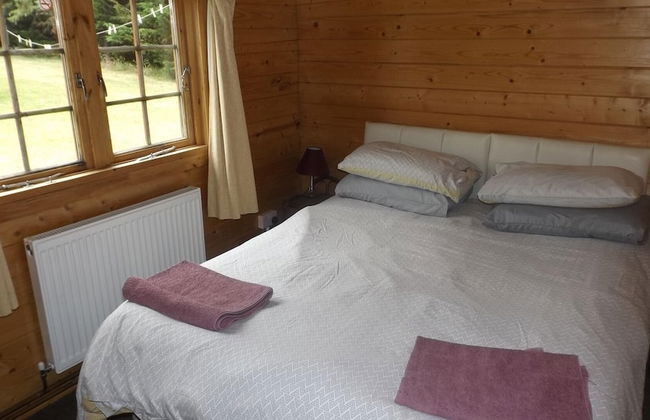 Spacious 3 Bedroom Cabin at Avonvale Holiday Lodge - Foto 4