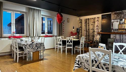 La Familia TYBURA - Foto 2