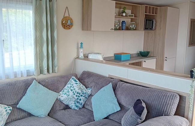 Cozy Chalet Sleeps 4 With Garden - Foto 4