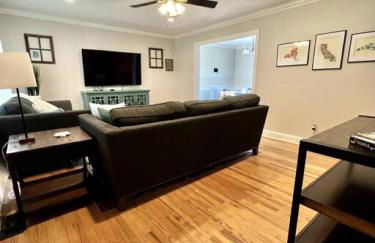 Talladega Nights to nearby Nascar ZMax CLT - Photo 2