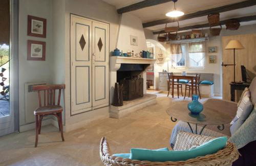 Charming Cottage in Oppède amidst Vineyards - Foto 14