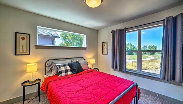 Bozeman Home with Deck Walk to Fishing, Hot Springs - Foto 3, Interni